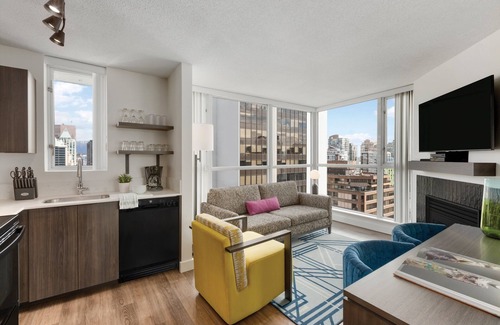 Downtown Vancouver Hotel | WorldMark Vancouver - The Canadian