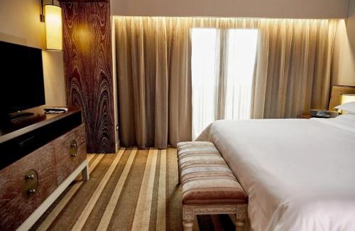South West Hotel | Worldwide Suite Near IGI Airport