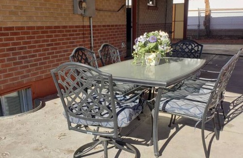 Dupont House | Worley Cheerful Denver Home-whole house, 4 bedrooms, 2bath