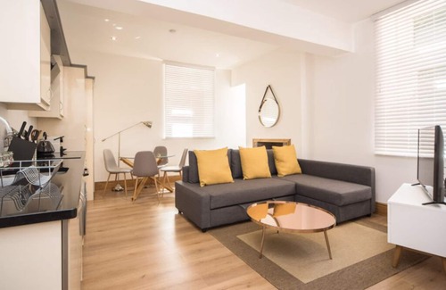 Nottingham Apartment | ☆Wow!☆ 1bed Stunning Apt in Victorian Mansion