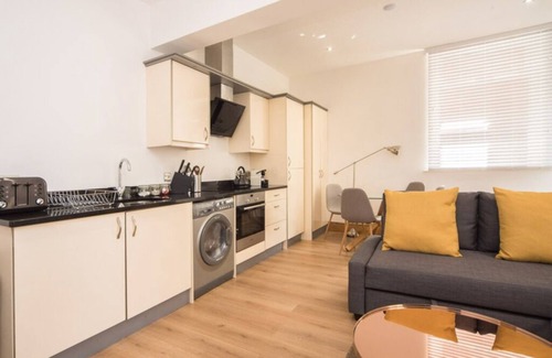 Nottingham Apartment | ☆Wow!☆ 1bed Stunning Apt in Victorian Mansion