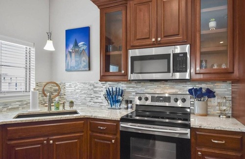 Downtown Apartment | WOW! Downtown Bentonville Condo Just Off The Square & Steps From Everything