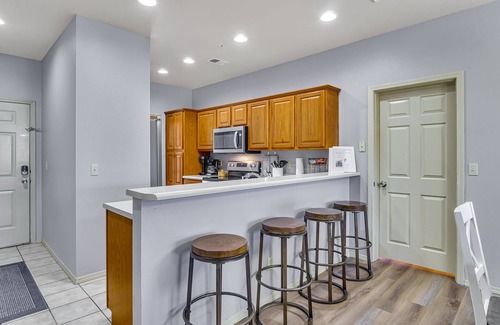 Branson West Condo | WOW! New walk in condo, no stairs w/3 pools next to SDC!