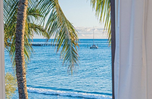 Historic Lahaina Front Street Condo | WOW! OCEANFRONT MAGIC – 2-Bd Dream - Maui's sunniest location on the island.