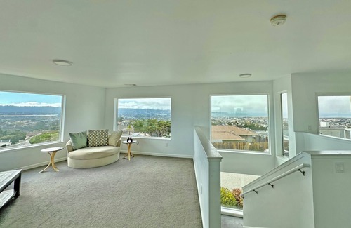 Seaside House | WOW Panoramic VIEWS of Entire Monterey Bay! King Beds, Large Kitchen