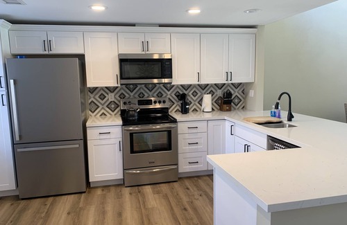 Palm Desert Condo | Wow! Remodeled and close to everything! nAcrisure Arena, Casinos, and Shopping