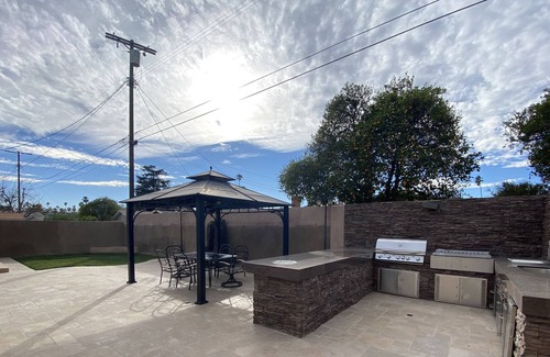 Lake Balboa House | WOW.!! Stunning 3 Bedroom Luxury Lake Balboa Home.
