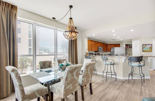 Destin Condo | 🌴Wrap Around Balcony~Gorgeous Beachfront Pool~Fitness~3BR Sterling Sands 114