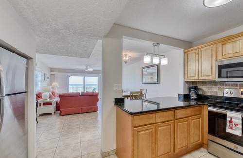 Indialantic House | Wrap-Around Balcony-Direct Ocean Front!