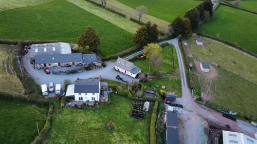 Llandefeilog House | Wren Cottage