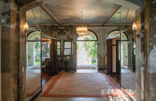 Alhambra House | Wrensmoor Castle