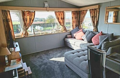 Saint Cyrus Apartment | Wright Choice caravan rental 5 Lunan View St Cyrus Caravan Park