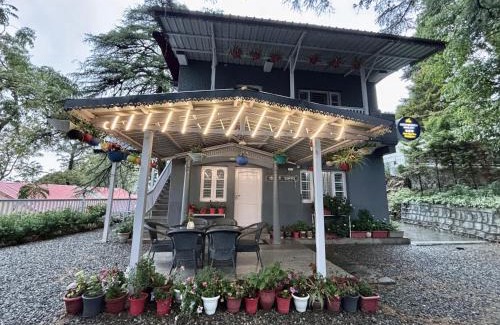 The Mall Road Ski Chalet | Writers Chalet, Mussoorie- Opposite Wynberg Allen, 5 mins to mall road