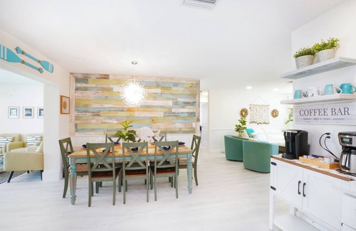 Indian Rocks Beach House | WTFR home heated pool, golf cart, kayaks, SUP