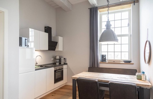 Dornum Apartment | Wundervolle Neue EG Fewo im Denkmal in Meernähe - Gulfhof Dreybült