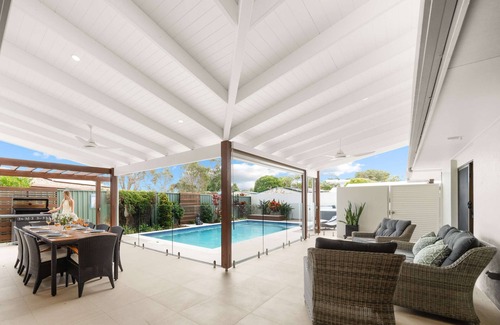 Wurtulla House | Wurtulla Seabreeze Sanctuary - Pool, Spa & PF