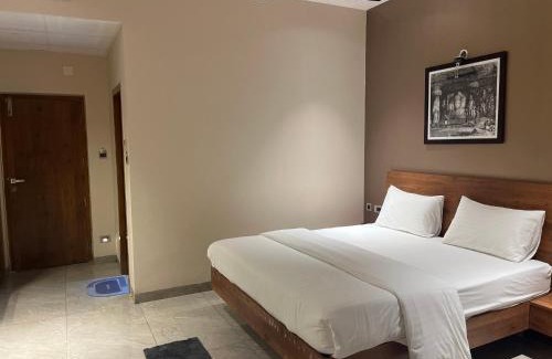 Yelagiri Hotel | Wuthering Heights