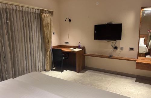 Yelagiri Hotel | Wuthering Heights
