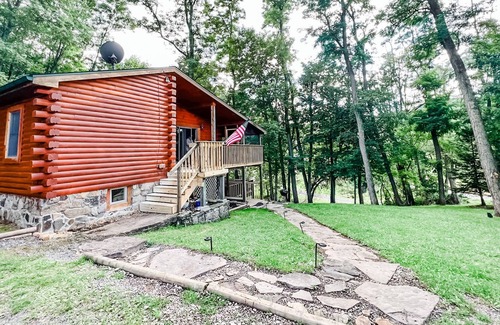 Harman Cabin | WV Cabin - Minutes to Skiing, Hiking, Fly Fishing, Kayaking and more