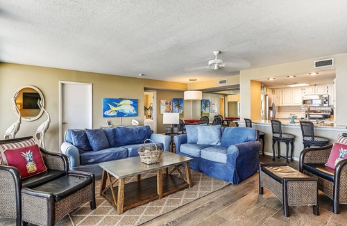 Holiday Isle Condo | WVT 604 is a Beautiful 3 BR 2 Ba with a Boat Slip