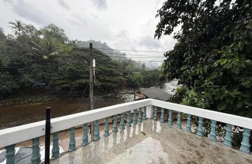 Lan Saka House | WWP HAUS Glamping and stay in Kiriwong คีรีวง