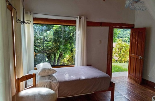Santa Teresa Cabin | www.ecoterralodge.com
