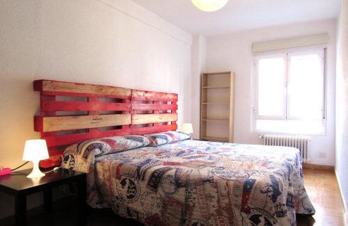 Leon Apartment | www Parques de la Catedral travel com Parking privado Gratis