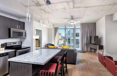 Civic District Condo | Wyndham Austin Resort|1BR/1BA King Bed w/Gym&Pool