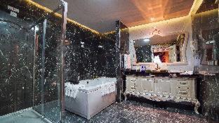 Old Boulevard Hotel | Wyndham Batumi
