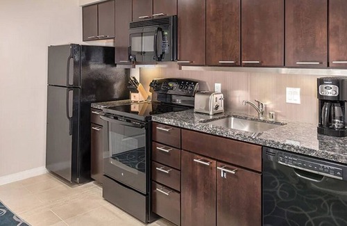 Las Vegas Condo | Wyndham Desert Blue Resort - 2br condo- sleeps 6 or 8 -full kitchen/washer/dryer
