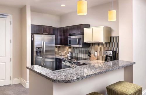 Las Vegas Condo | Wyndham Desert Blue | Three 2BR/2BA Condos - Sleeps 24
