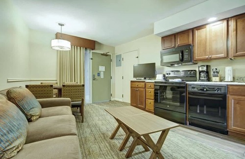 Historic Downtown Durango Condo | Wyndham Durango | 1BR/1BA King Suite w/Balcony