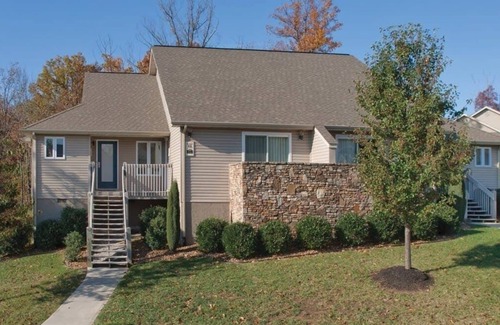 Fairfield Glade Condo | Wyndham Fairfield Glade|1BR/1BA King Suite w/Balc