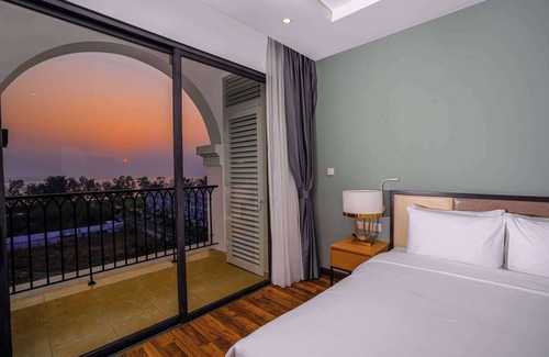 Ganh Dau Hotel | Wyndham Garden Grandworld Phu Quoc