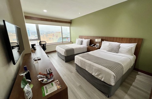 Simon Bolivar Hotel | Wyndham Garden Guayaquil
