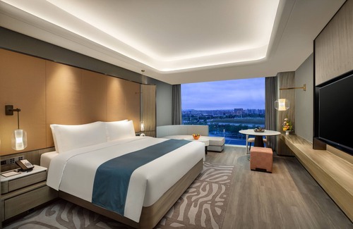 Jinjiang Hotel | Wyndham Garden Jinjiang