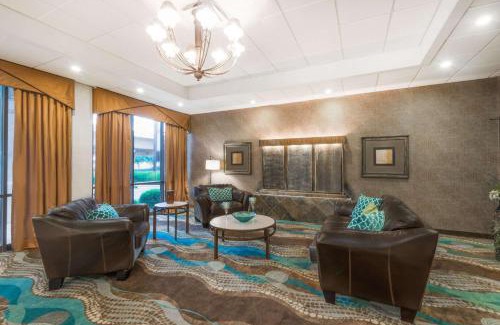 Wichita Hotel | Wyndham Garden Wichita Downtown