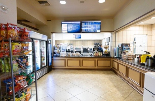 Las Vegas Condo | Wyndham Grand Desert - Las Vegas - 4 Bedroom Presidential