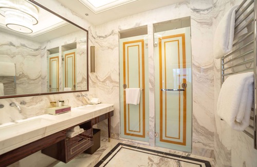 Bijiang District Hotel | Wyndham Grand Tongren Downtown Hotel