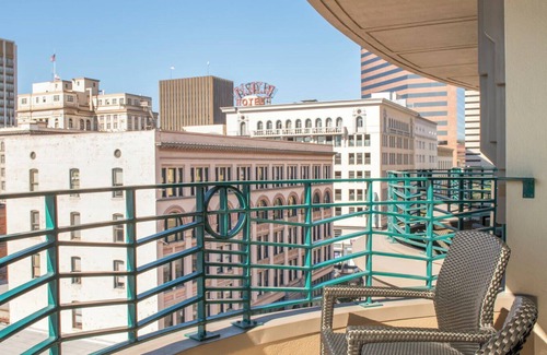 Gaslamp Quarter Condo | Wyndham Harbour Lights | Four Studio Suites