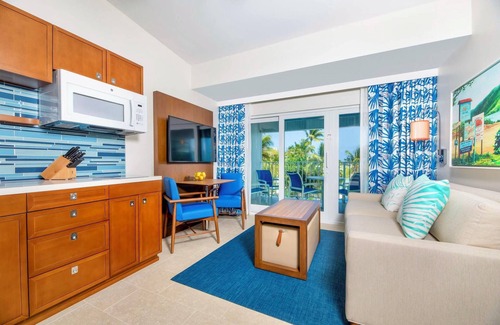 Estate Frenchman Bay Condo | Wyndham Limetree Beach Resort | Four Studio Suites