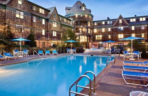 The Point House | Wyndham Long Wharf 2BR Apartment with Resort Access