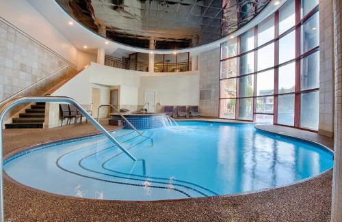 The Point House | Wyndham Long Wharf 3BR Apartment with Resort Access