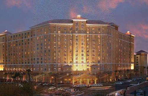 Las Vegas Condo | Wyndham Luxury Grand Desert Resort just off the Strip- 2 Bedroom