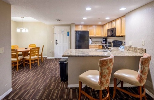 Survey Creek Condo | Wyndham Palm-Aire - 2 Bedroom Condo