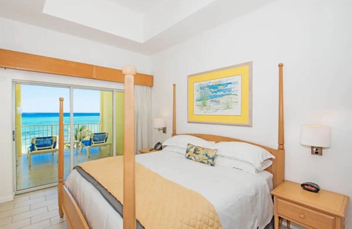 Colliers Bay Resort | Wyndham Reef Resort Grand Cayman | 2 Bedroom