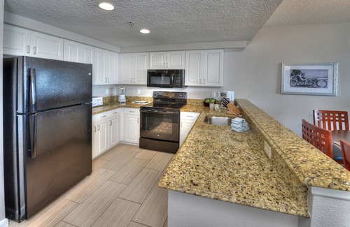 Brush - Stewarts Condo | Wyndham's Ocean Walk Resort - 2 Bedroom Deluxe