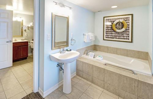 Atlantic City House | Wyndham Skyline Tower 2BR Apartment with Resort Access