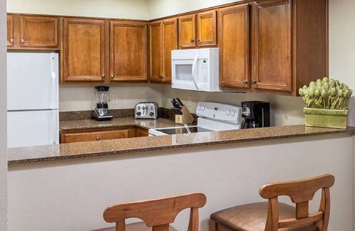 Round Hill Village Condo | Wyndham South Shore 1Bd- sleeps 4