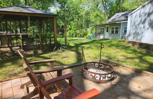 Warsaw House | Wynsome River Cottage